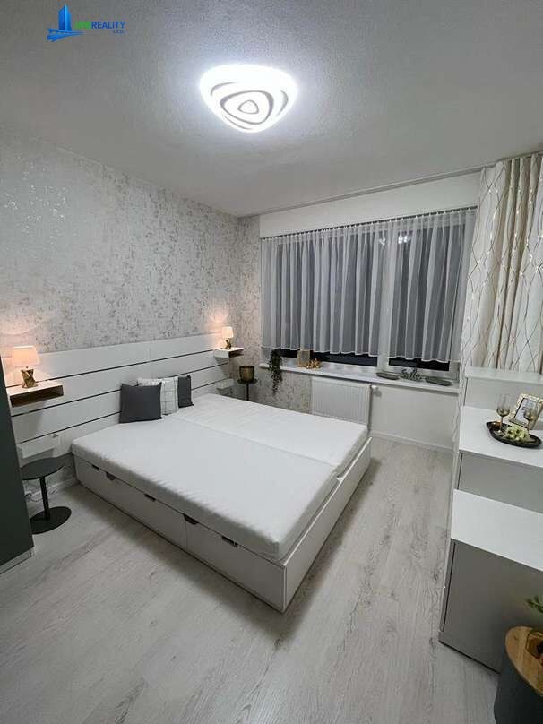 2i zariadený byt s garážovým státím v BB, Petelenova ulica — foto 22