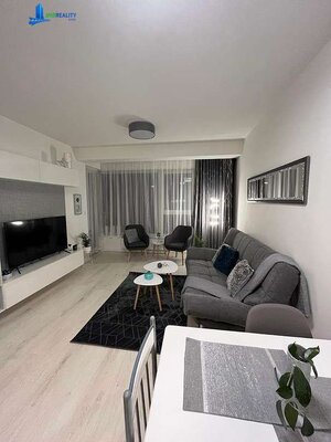 2i zariadený byt s garážovým státím v BB, Petelenova ulica — foto 3