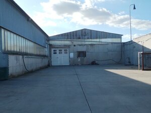 Polyfunkčný - prevádzkový areál so železničnou vlečkou v Senci — foto 5
