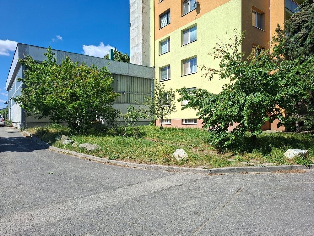 Predaj pozemkov na ul. Úžiny od 15 m2 do 30 m2 pre vlastné využitie s možnosťou parkovania — foto 5