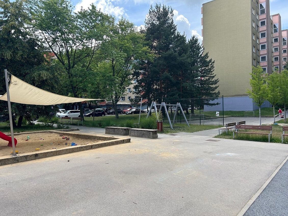 4-izbový byt na predaj v obľúbenej lokalite BA IV, Dúbravka – Gallayova ulica — foto 11