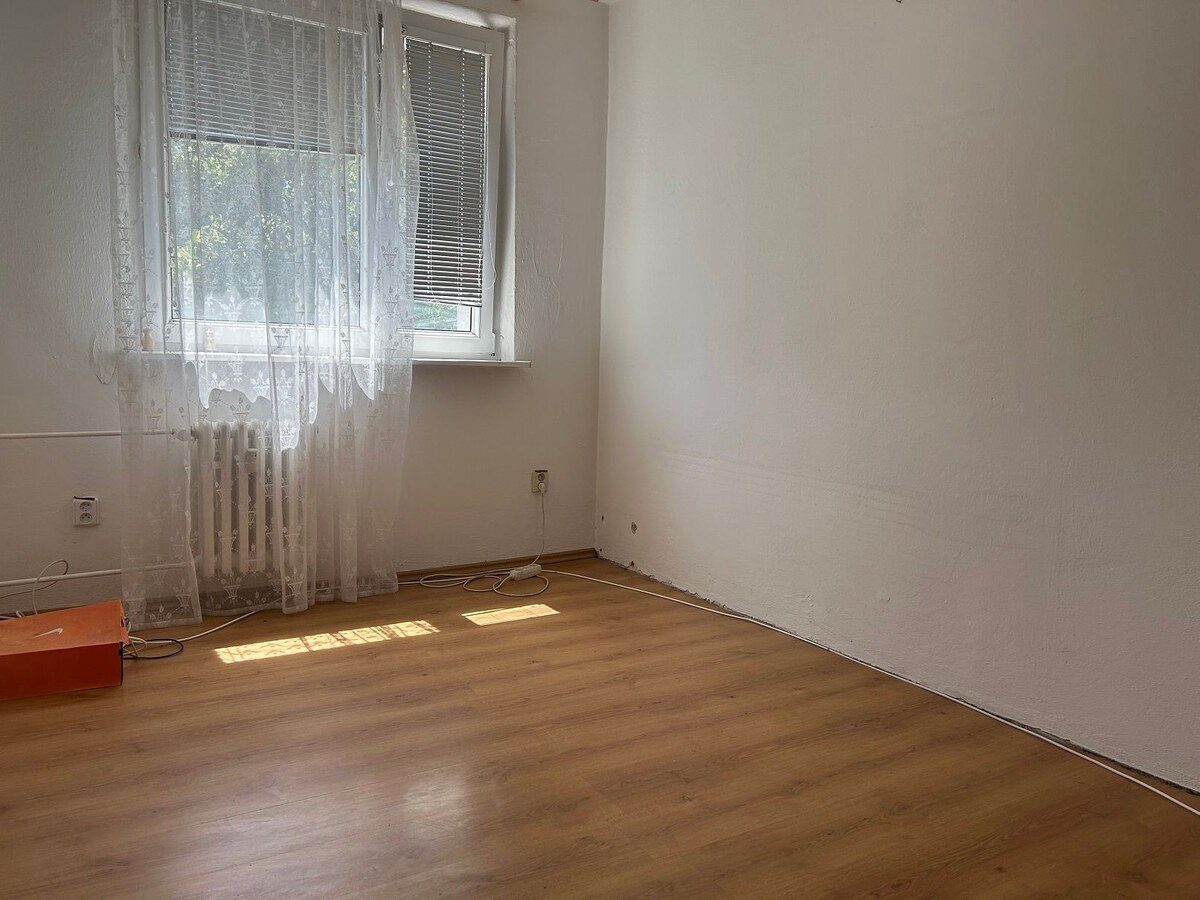 4-izbový byt na predaj v obľúbenej lokalite BA IV, Dúbravka – Gallayova ulica — foto 26