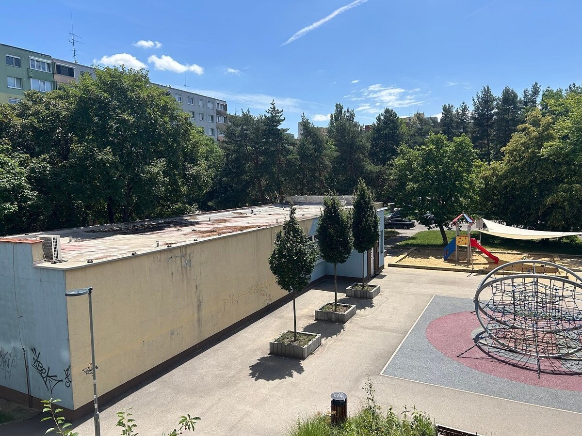 4-izbový byt na predaj v obľúbenej lokalite BA IV, Dúbravka – Gallayova ulica — foto 5