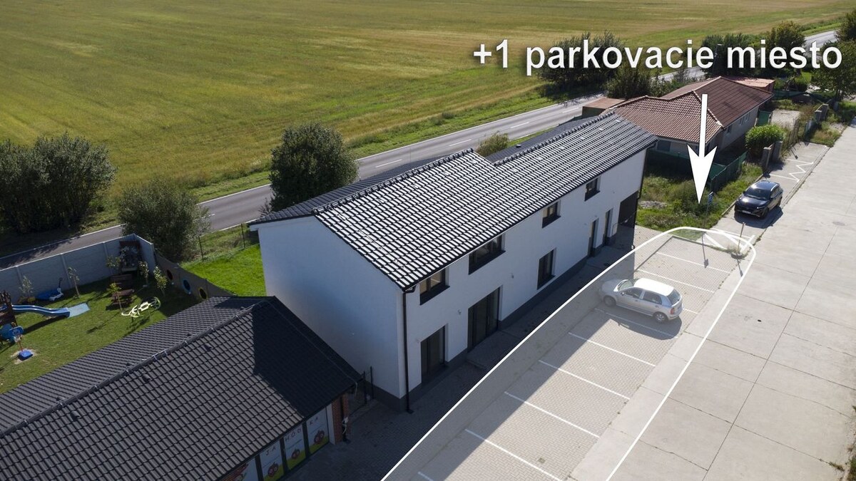 Dom na bývanie aj podnikanie v Senci, Malý Biel, Marhuľova ul. — foto 26