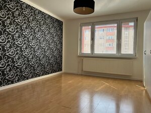 3-izbový byt s loggiou vo vyhľadávanej časti Petržalky – Furdekova ulica — foto 6