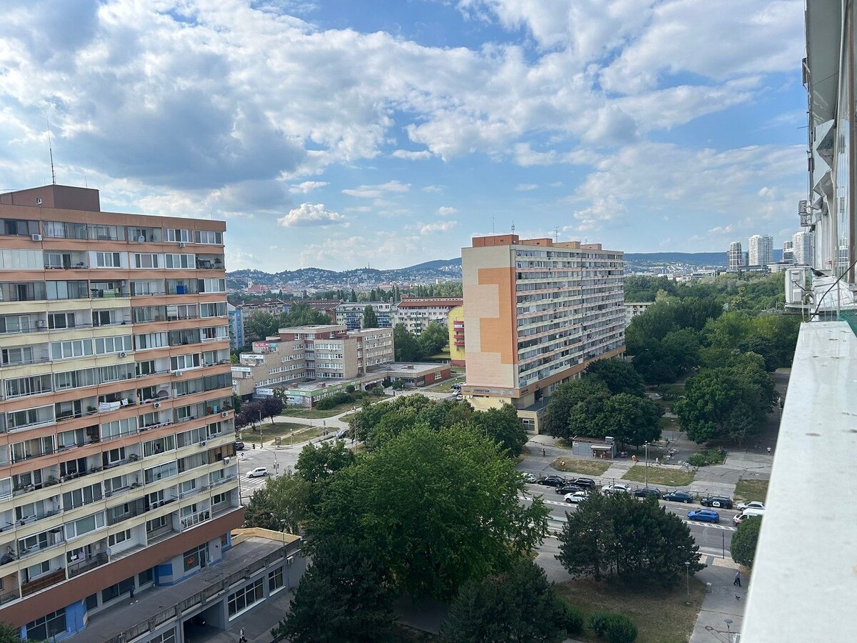 REZERVOVANE !!!!!!  3 izbový byt na Šustekovej ulici, BA V, Petržalka, časť Ovsište — foto 18