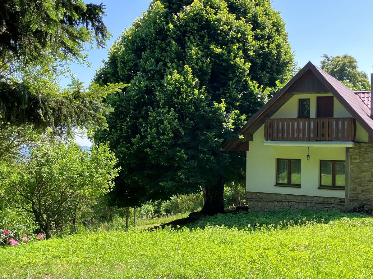 Celoročne obývateľná chalupa po rekonštrukcii - Stará Turá — foto 2