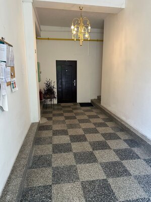 Nebytové priestory - kancelária plus apartmán, skladové priestory v centre Bratislavy (investícia) — foto 26