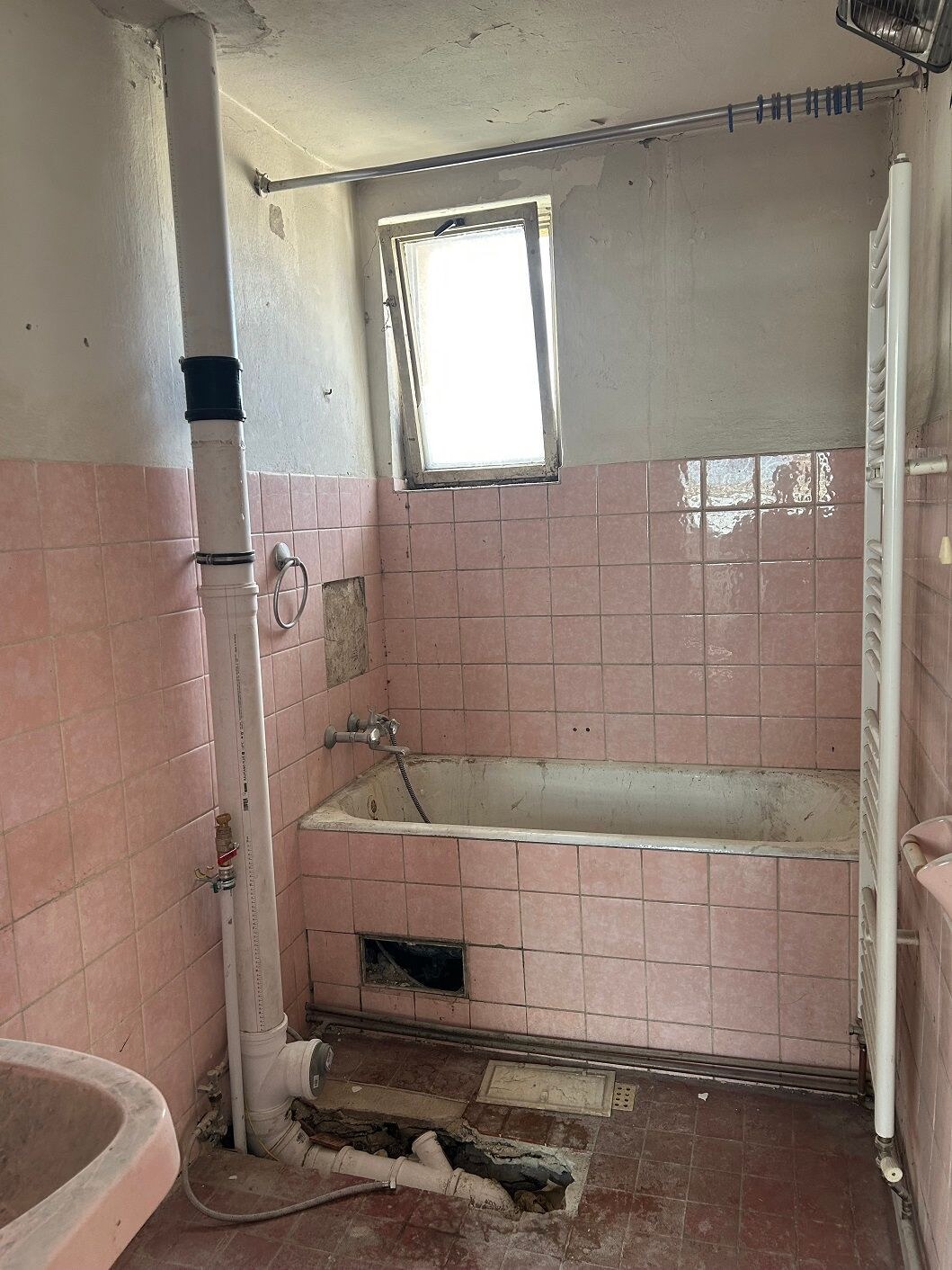 Slnečný 2-izbový podkrovný byt s balkónom – Bratislava I, Staré Mesto, Krížna ulica — foto 9