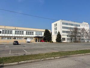 Výrobno - prevádzkový objekt v BA III, Rači, ul. Na pántoch — foto 1