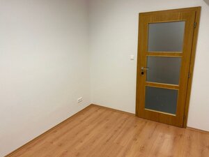 5 izbový byt na prenájom v BA I, Starom Meste, pri EUROVEA - Bezručova ul. — foto 6