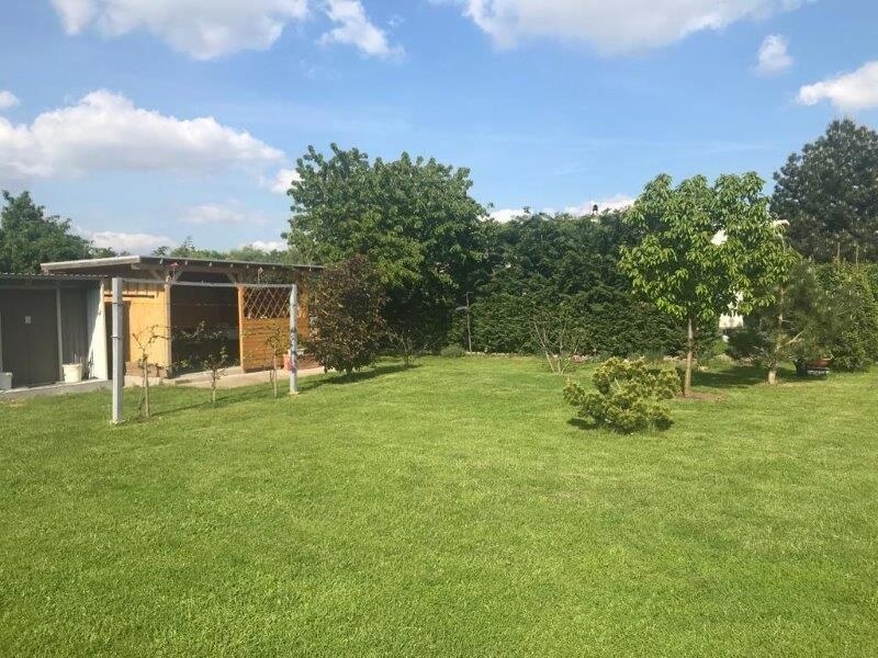 Ideálny stavebný pozemok v obci Miloslavov, Centrálna ulica — foto 4