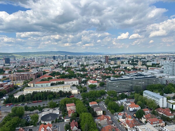 Rodinný dom v  BA II, Ružinove, časť Nivy, s pešou dostupnosťou do Eurovei 