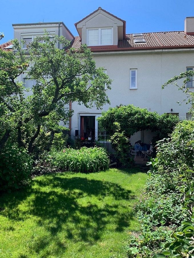 Rodinný dom v BA III, Nové Mesto, Ľudová štvrť, ul. Za kasárňou  — foto 2