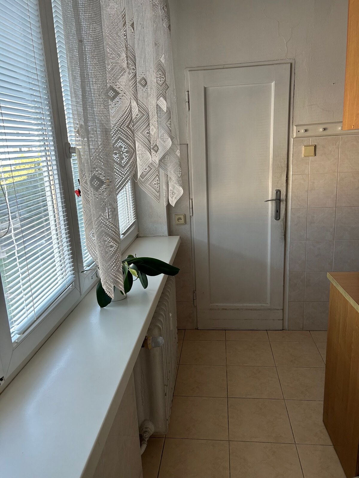 Priestranný 2-izbový tehlový byt s možnosťou prerobenia na 3-izbový Bratislava I – Staré Mesto, Justičná ul. (pri Justičnom paláci) — foto 22