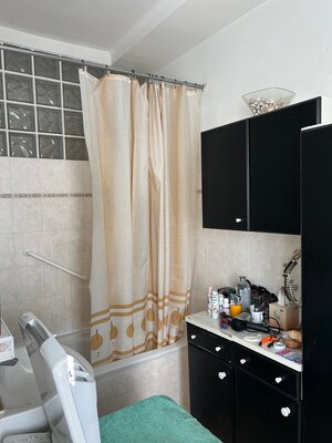 Priestranný 2-izbový tehlový byt s možnosťou prerobenia na 3-izbový Bratislava I – Staré Mesto, Justičná ul. (pri Justičnom paláci) — foto 10