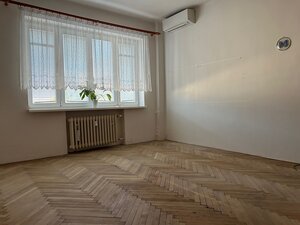 Priestranný 2-izbový tehlový byt s možnosťou prerobenia na 3-izbový Bratislava I – Staré Mesto, Justičná ul. (pri Justičnom paláci) — foto 25
