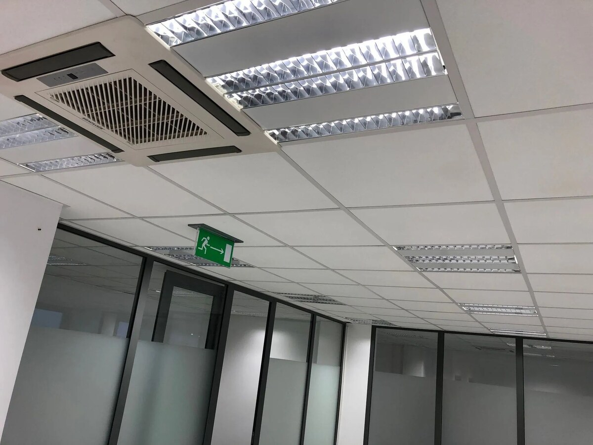 Moderné obchodné/kancelárske priestory 100 m² so 4 parkovacími miestami – Smrečianska 22, Bratislava-Nové Mesto — foto 9