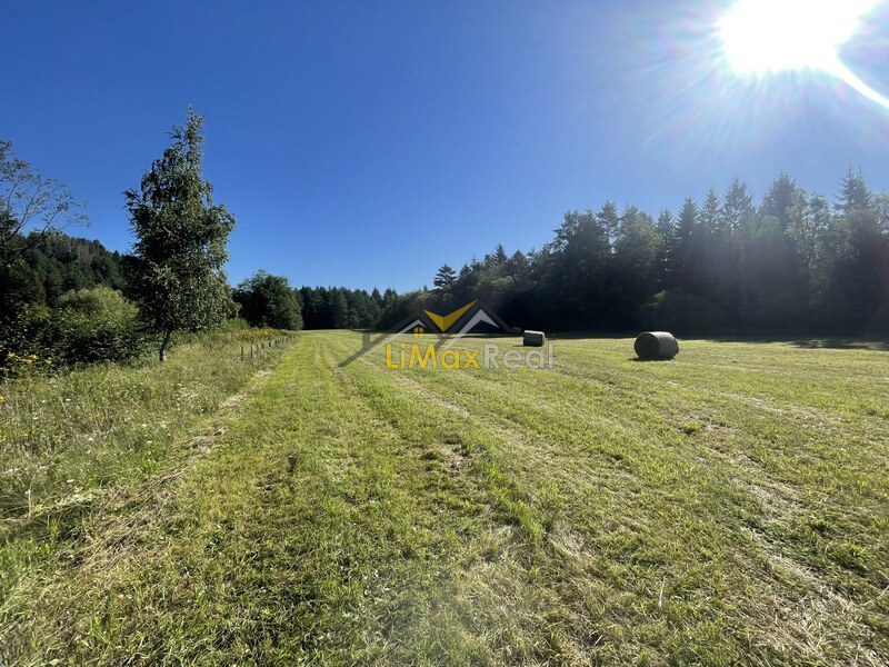 Slnečné stavebné pozemky v tichom prostredí Liptova — foto 20