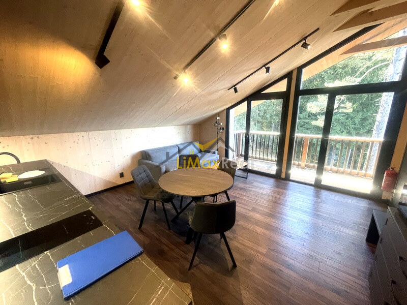 Zariadený apartmán s krásnym výhľadom pod horou v Demänovskej Doline — foto 19