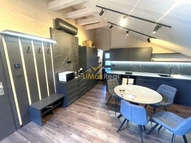 Zariadený apartmán s krásnym výhľadom pod horou v Demänovskej Doline — foto 9