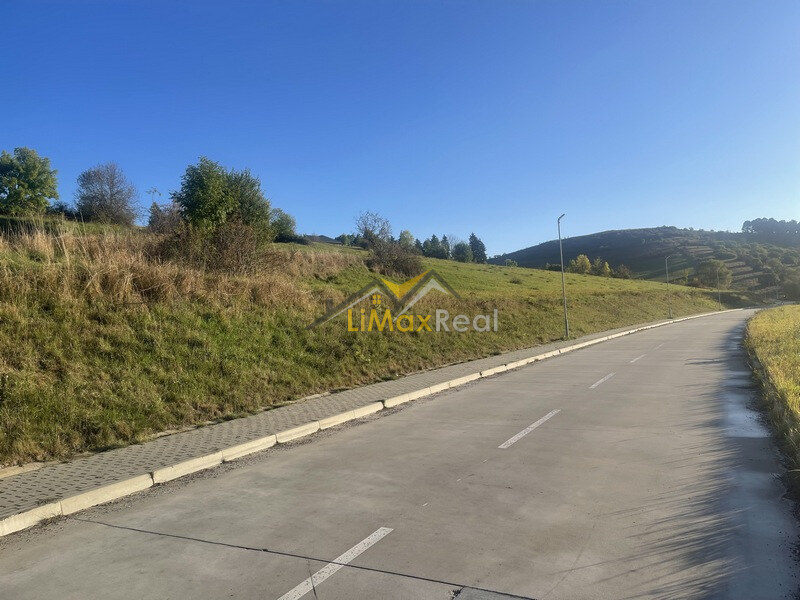 Stavebný pozemok v Liptovskom Mikuláši — foto 3
