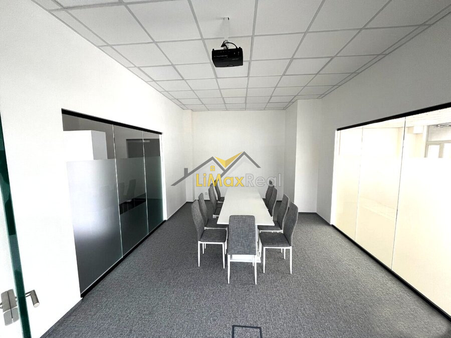 Nádherné administratívno-kancelárske priestory v centre Liptovského Mikuláša — foto 7