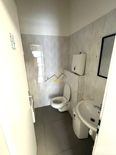 Nádherné administratívno-kancelárske priestory v centre Liptovského Mikuláša — foto 10