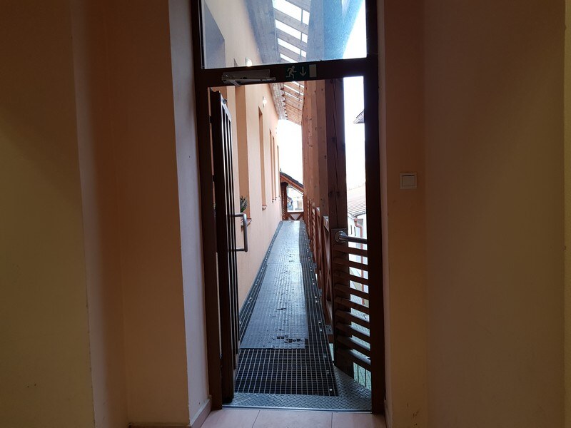 Na predaj polyfunkčná budova v centre LM — foto 13