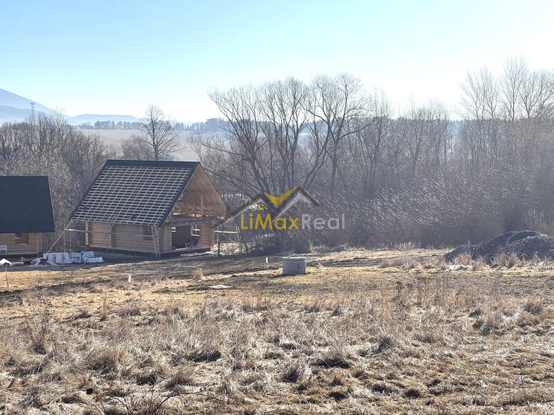 Slnečné stavebné pozemky v obci Ižipovce na predaj — foto 12