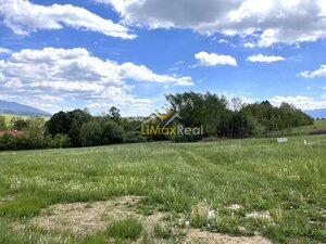 Slnečné stavebné pozemky v obci Ižipovce na predaj — foto 16