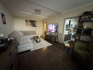 EXKLUZÍVNE IBA U NÁS – Priestranný 3-izbový byt pri kine v Nových Zámkoch — foto 9