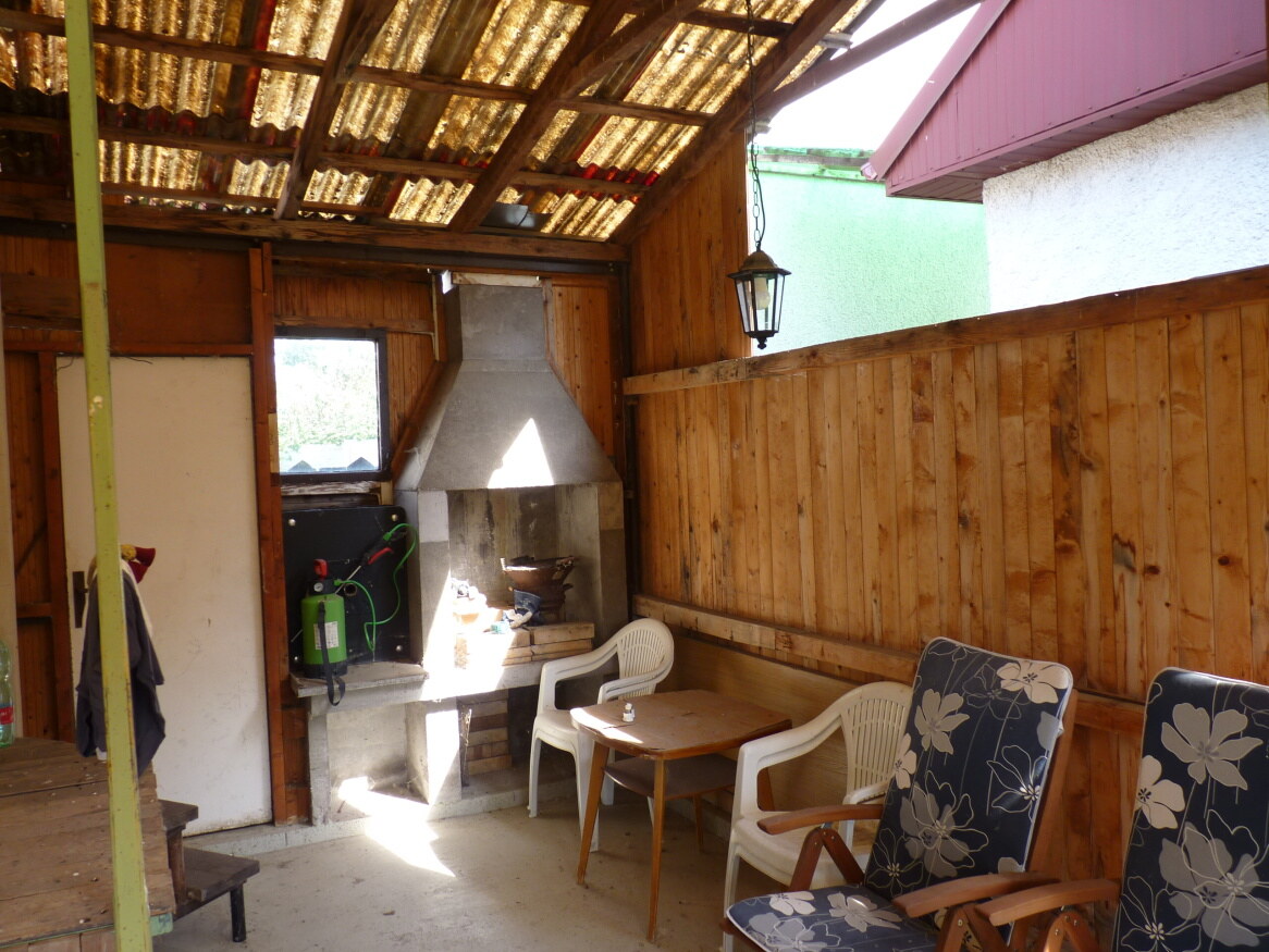 Predaj, murovaná chata, záhrada, Nové Zámky — foto 14