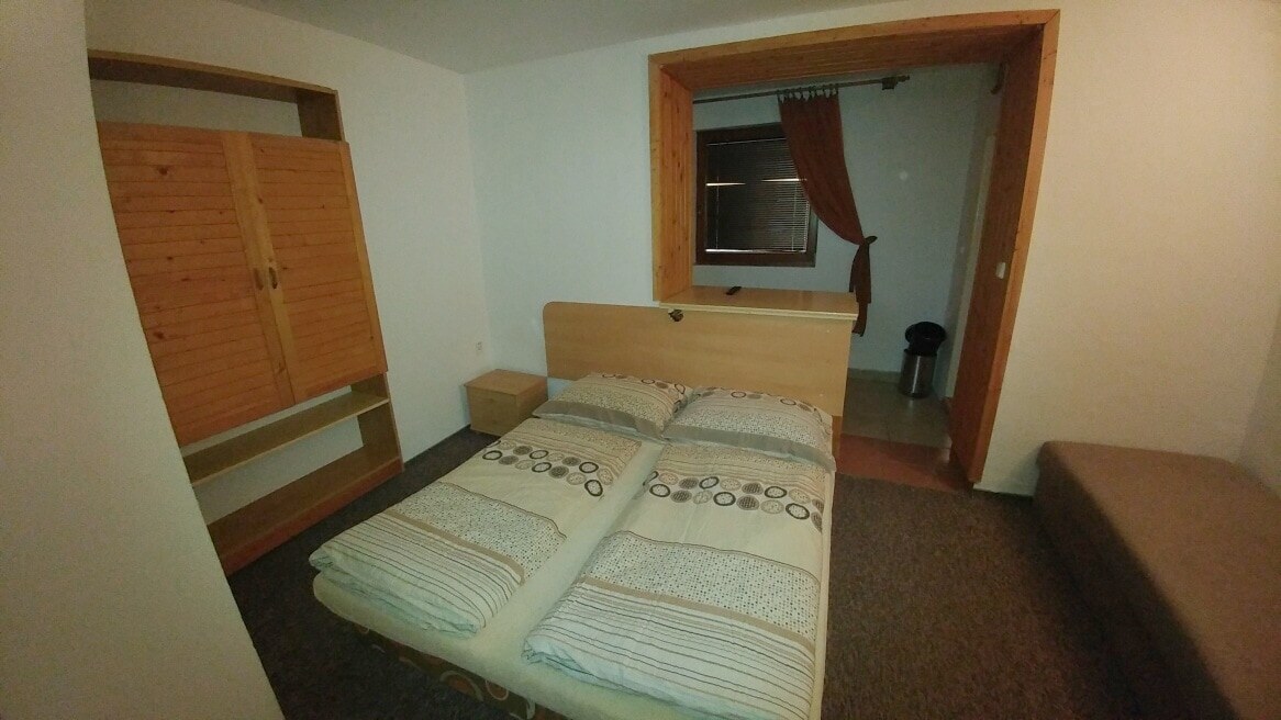 Predaj, penzión, hotel, ubytovňa, apartmány, Podhájska — foto 11