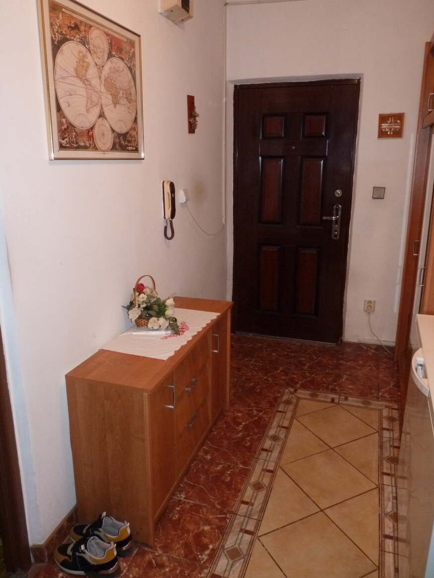 NOVÁ CENA !! Predaj, 3 izbový byt, Hurbanovo — foto 2