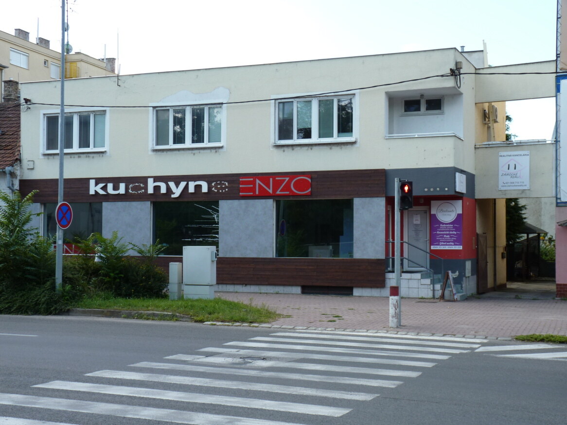 Predaj, budova, obchodný priestor, kancelária, Nové Zámky — foto 2
