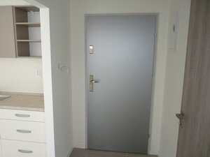 Prenájom, 2 izbový byt, Nové Zámky — foto 1