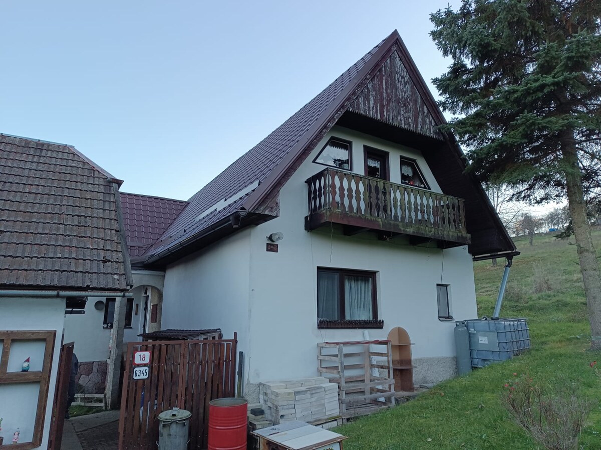 Samota Nová Baňa – Štále s hospodárskymi stavbami — foto 20