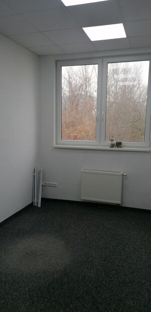 Kancelárske priestory na prenájom, Žarnovica od 13 m2 — foto 10
