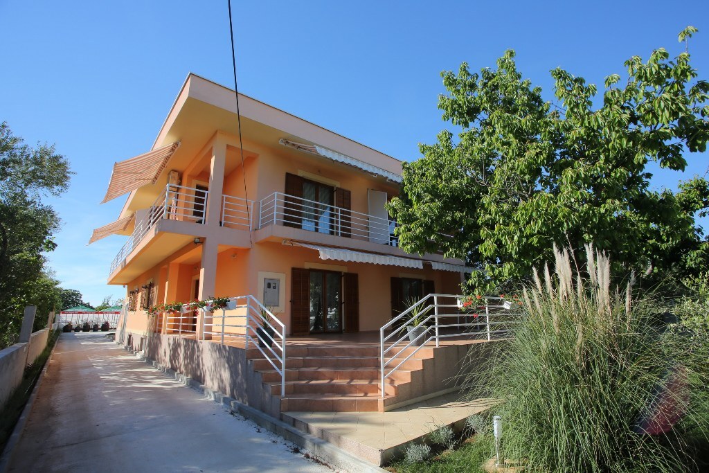 Apartmánový dům, Sukošan, okolí Zadaru