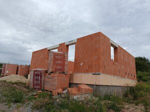 Na predaj murovaná rozostavaná chata pri lyžiarskom stredisku Drozdovo — foto 1