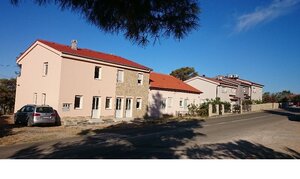 APARTMÁNOVÉ DOMY NA OSTROVE RAB — foto 7