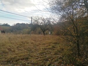 Rekreačný pozemok pri potôčiku — foto 3