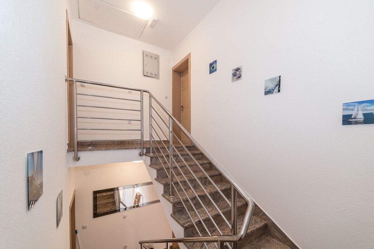Apartmánový dům - novostavba, Vir — foto 8