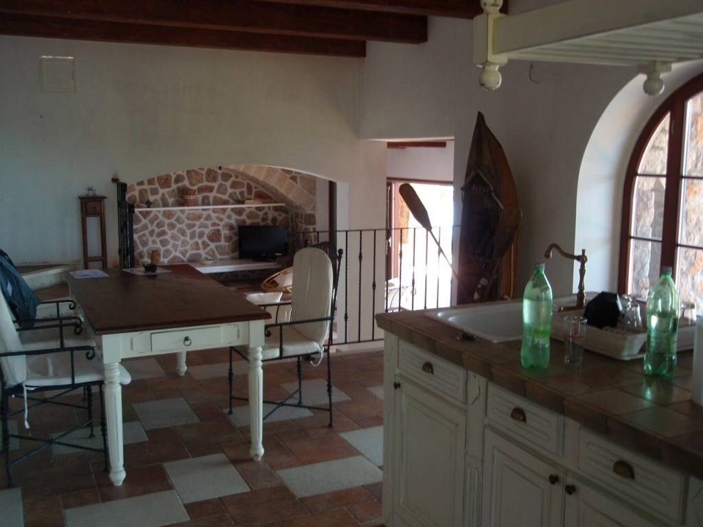 LUXUSNÁ KAMENNÁ VILA PRIAM NA PLÁŽI, STARIGRAD/PAKLENICA — foto 14