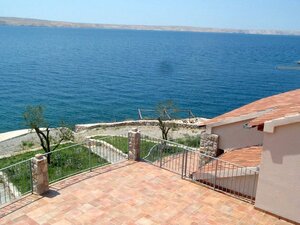 LUXUSNÁ KAMENNÁ VILA PRIAM NA PLÁŽI, STARIGRAD/PAKLENICA — foto 4