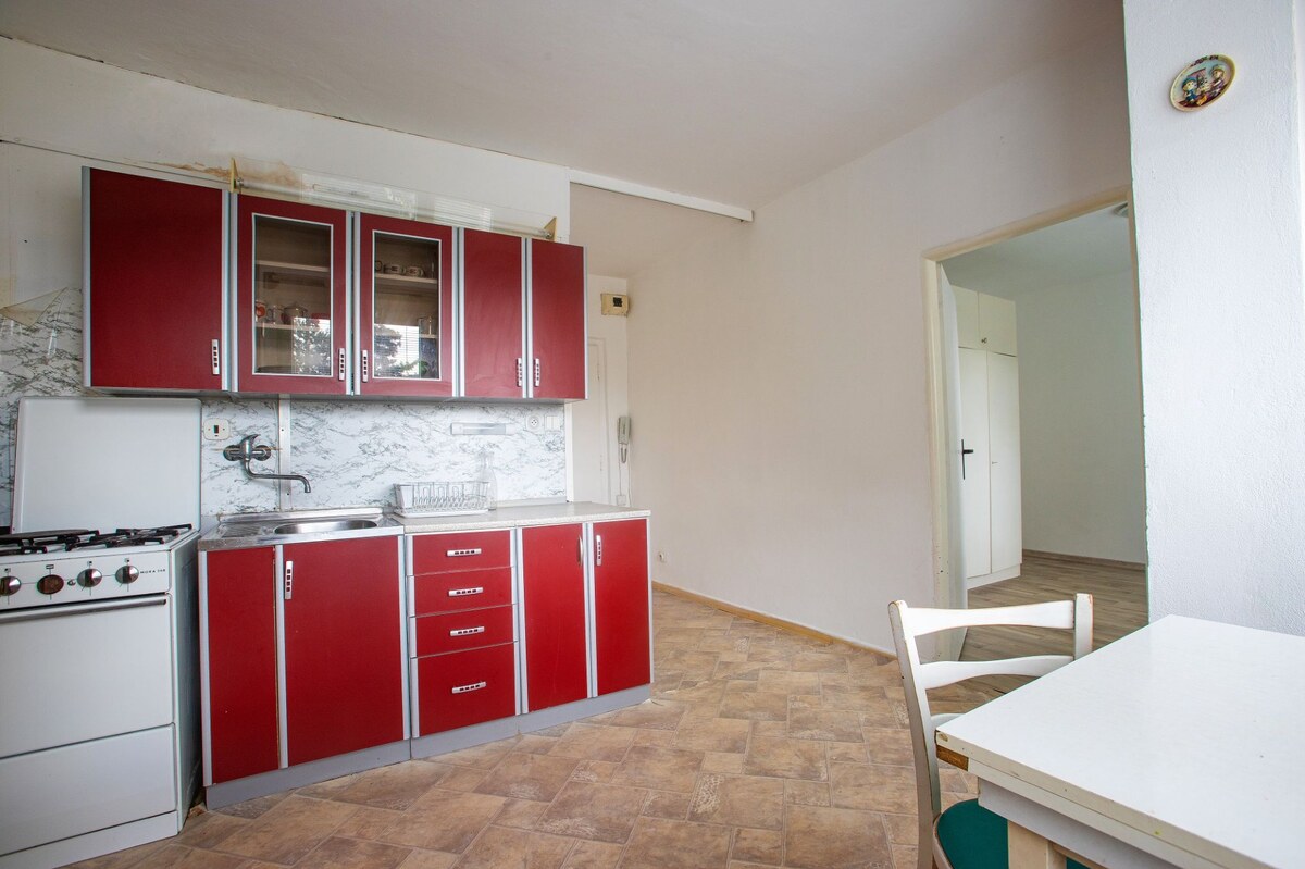Na predaj 1-izbový byt v Hliníku nad Hronom – 27,3 m²