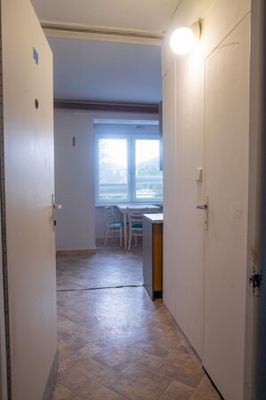 Na predaj 1-izbový byt v Hliníku nad Hronom – 27,3 m² — foto 4