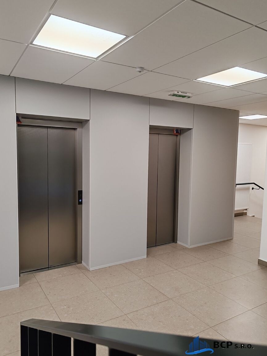 Bez provízie - Výhodný prenájom kancelárie-Polianky 5, Bratislava- Dúbravka — foto 11