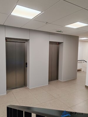 Bez provízie - Výhodný prenájom kancelárie-Polianky 5, Bratislava- Dúbravka — foto 11